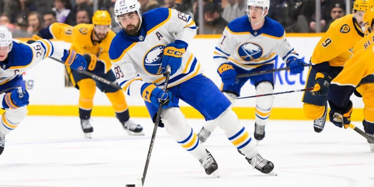NHL Rumors: Four Teams Interested in Sabres’ Alex Tuch NHL Rumors: Four Teams Interested in Sabres’ Alex Tuch