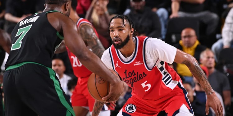 Clippers’ Derrick Jones Jr. has Grade 2 MCL sprain
Re-evaluation scheduled in six weeks Clippers’ Derrick Jones Jr. has Grade 2 MCL sprain
Re-evaluation scheduled in six weeks