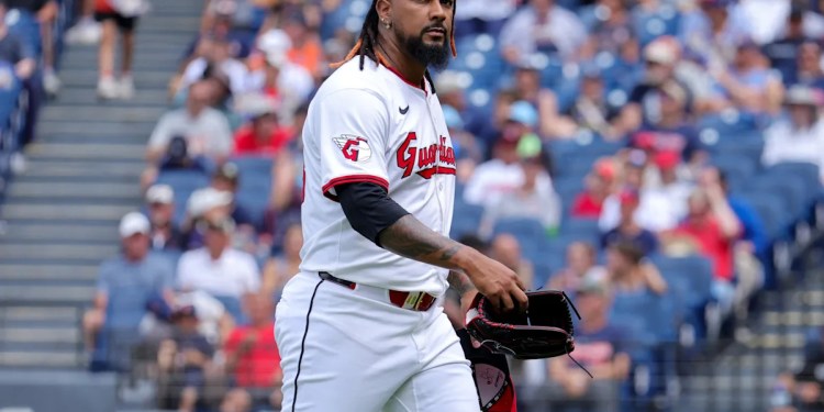 0K Pitches: Clase and Ortiz Linked to Alleged Scheme 0K Pitches: Clase and Ortiz Linked to Alleged Scheme