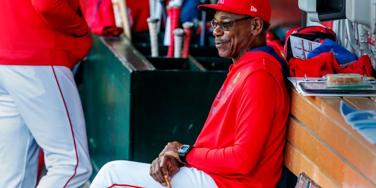 Angels manager Ron Washington erupts with laughter after Aaron Judge’s hat-tip following back-to-back intentional walks Angels manager Ron Washington erupts with laughter after Aaron Judge’s hat-tip following back-to-back intentional walks