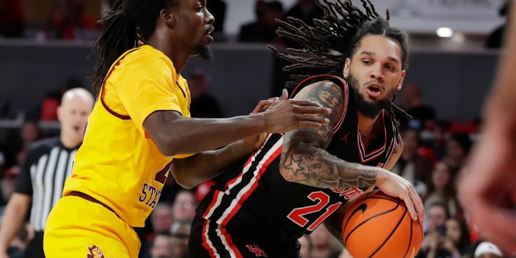 Houston wins 11th straight game, defeats Arizona State 103-73 Houston wins 11th straight game, defeats Arizona State 103-73