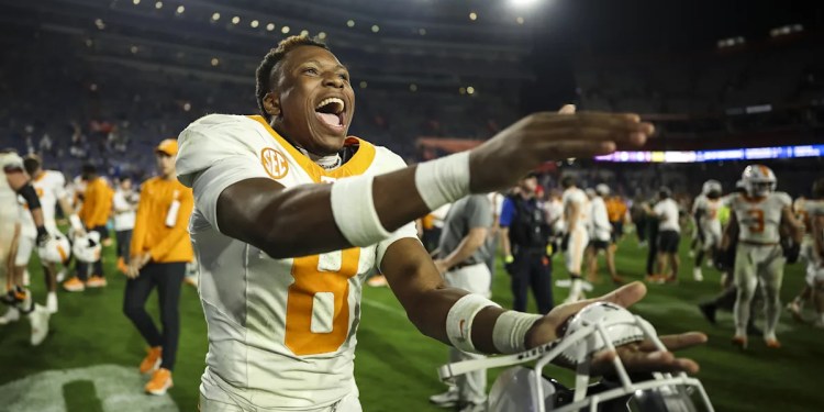 Chiefs Select Tennessee Cornerback Colton Hood in Draft Chiefs Select Tennessee Cornerback Colton Hood in Draft