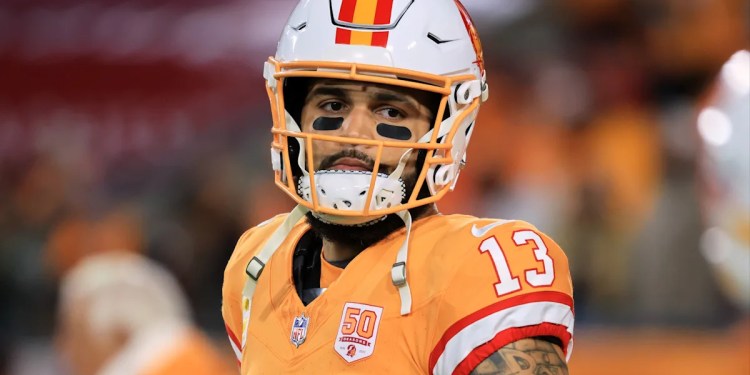 Mike Evans Plans to Play in 2026 NFL Season
Future with Buccaneers Remains Uncertain Mike Evans Plans to Play in 2026 NFL Season
Future with Buccaneers Remains Uncertain