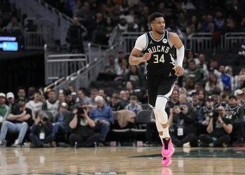 Bucks co-owner confirms Giannis Antetokounmpo’s future options Bucks co-owner confirms Giannis Antetokounmpo’s future options