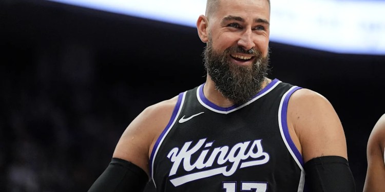 Following reported trade to Nuggets, Jonas Valanciunas considering NBA departure to play overseas: Report Following reported trade to Nuggets, Jonas Valanciunas considering NBA departure to play overseas: Report