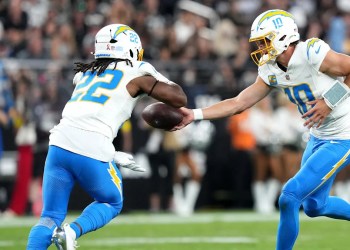 RB Najee Harris Aims to Prove Recovery from Achilles Injury RB Najee Harris Aims to Prove Recovery from Achilles Injury