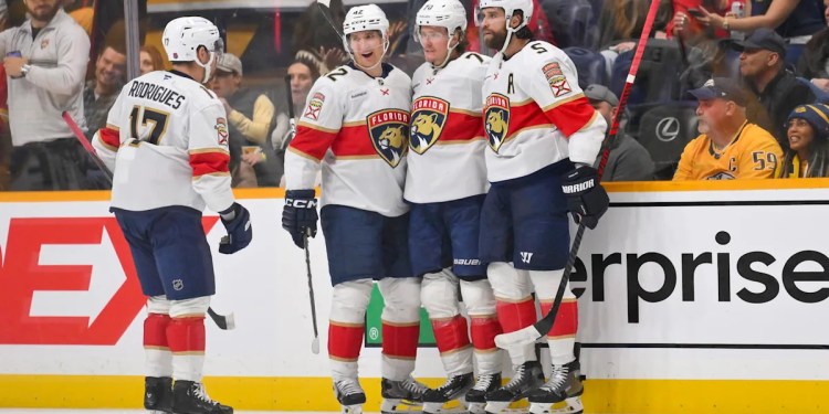 Panthers defeat Predators 8-3 in Nashville Panthers defeat Predators 8-3 in Nashville