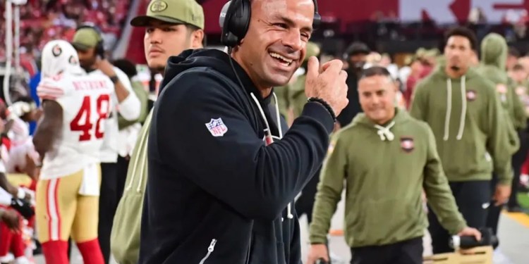 Titans to hire Robert Saleh as head coach Titans to hire Robert Saleh as head coach