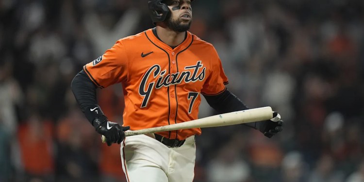 Review of Dominic Smith’s Performance Review of Dominic Smith’s Performance