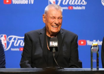 Ex-Mavs coach Don Nelson sides with Luka Dončić, wears his shoes in ‘protest’ while accepting lifetime achievement award Ex-Mavs coach Don Nelson sides with Luka Dončić, wears his shoes in ‘protest’ while accepting lifetime achievement award