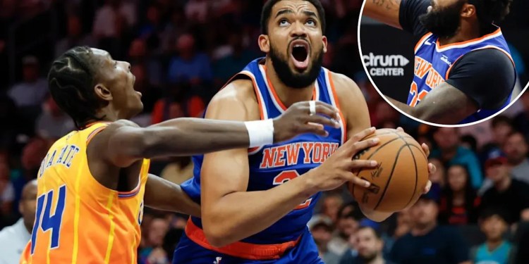 Knicks Replace Karl-Anthony Towns with Mitchell Robinson in Loss Knicks Replace Karl-Anthony Towns with Mitchell Robinson in Loss