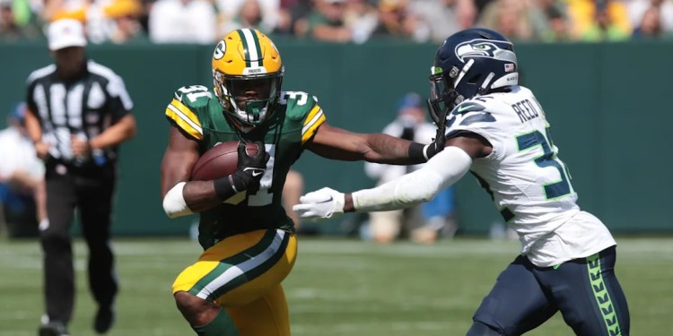 Emanuel Wilson joins Seahawks as new running back Emanuel Wilson joins Seahawks as new running back