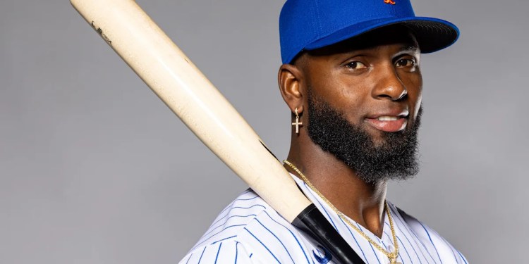 Luis Robert Jr. Aims for Health and Hitting Consistency Luis Robert Jr. Aims for Health and Hitting Consistency