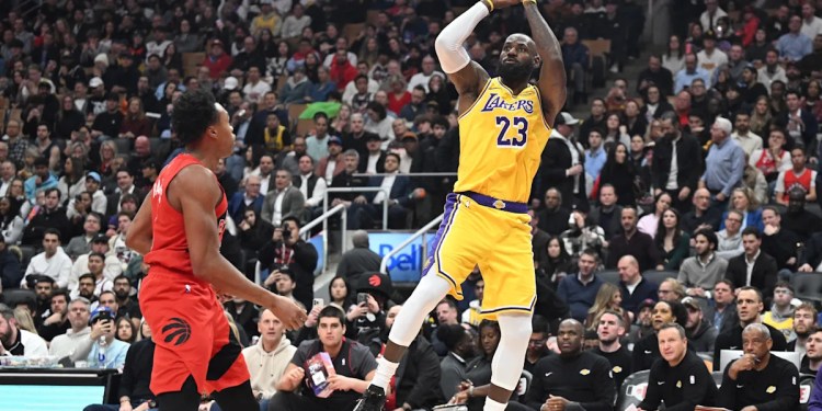 LeBron James’ 10-Point Streak Ends After 1,297 Games LeBron James’ 10-Point Streak Ends After 1,297 Games
