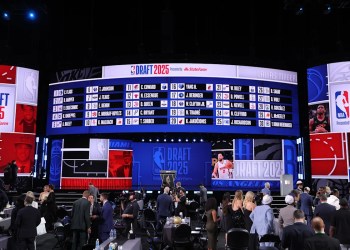 Keaton Wagler Declares for NBA Draft
Latest Mock Draft Position for Illinois Player Keaton Wagler Declares for NBA Draft
Latest Mock Draft Position for Illinois Player