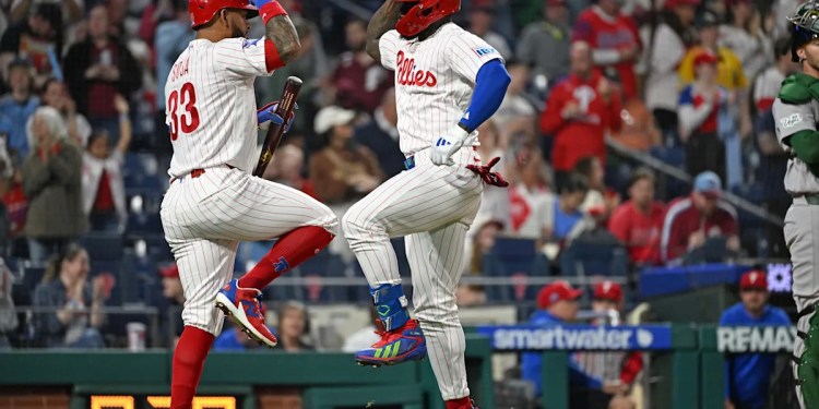 Phillies defeat A’s, break losing streak against left-handed pitchers Phillies defeat A’s, break losing streak against left-handed pitchers