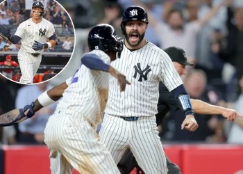 Yankees Win in Ninth Inning After Angels Fielding Error Yankees Win in Ninth Inning After Angels Fielding Error