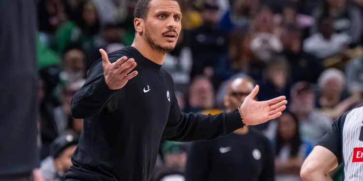 Celtics Coach Mazzulla Criticizes Officials After Loss to Pacers Celtics Coach Mazzulla Criticizes Officials After Loss to Pacers