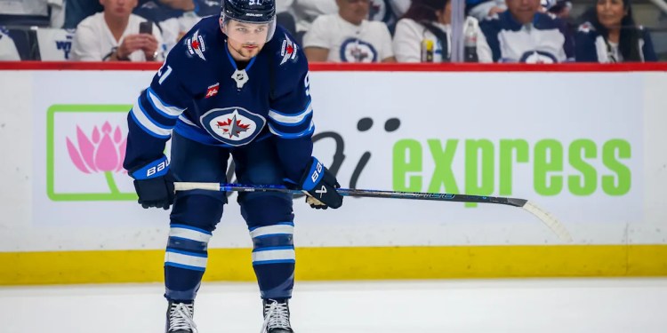 Top Waiver Wire Adds: Cole Perfetti, Ivan Barbashev Top Waiver Wire Adds: Cole Perfetti, Ivan Barbashev