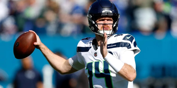 Brian Flores Plans to Blitz Sam Darnold This Week Brian Flores Plans to Blitz Sam Darnold This Week