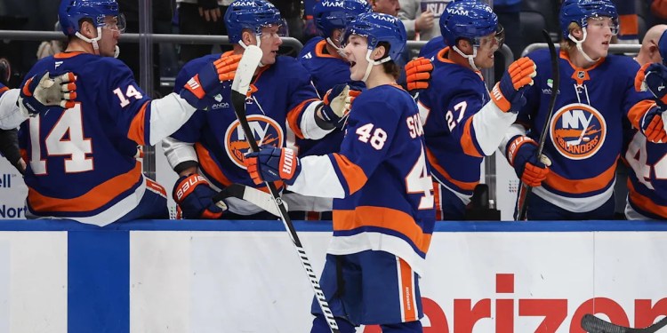 Schaefer Records 15th Goal, Moves to Second in Rookie Defenseman Goals Schaefer Records 15th Goal, Moves to Second in Rookie Defenseman Goals