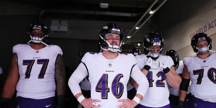 Ravens LS Nick Moore signs four-year contract extension Ravens LS Nick Moore signs four-year contract extension