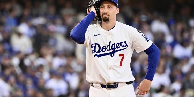 Dodgers activate starting pitcher Blake Snell after 4 months on IL for Saturday's matchup vs. Rays Dodgers activate starting pitcher Blake Snell after 4 months on IL for Saturday's matchup vs. Rays
