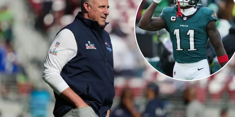 Mike Vrabel Comments on AJ Brown Amid Patriots Trade Rumors Mike Vrabel Comments on AJ Brown Amid Patriots Trade Rumors