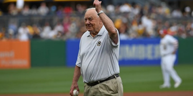 Bill Mazeroski, Baseball Hall of Famer, dies at 89 Bill Mazeroski, Baseball Hall of Famer, dies at 89