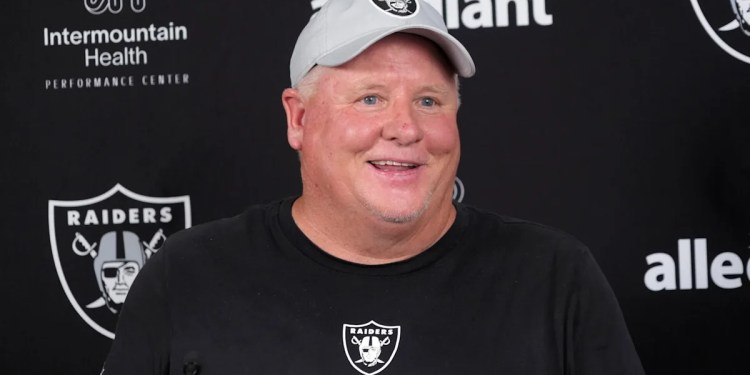 Chip Kelly Mismanaged Play Calls During Games Chip Kelly Mismanaged Play Calls During Games