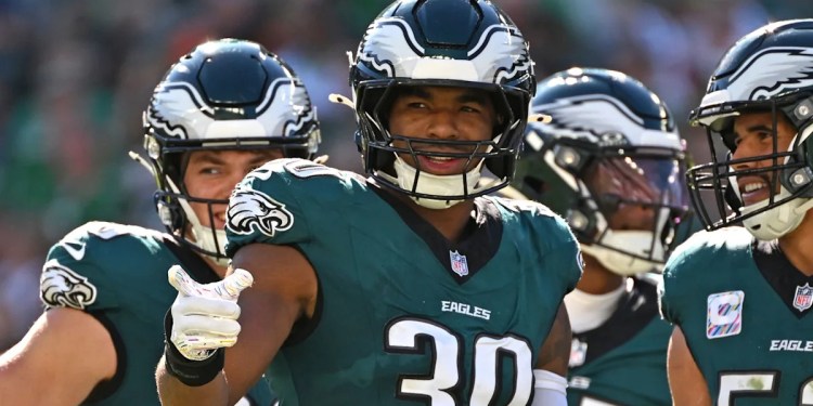 Eagles Snap Counts: Jihaad Campbell’s Role Under Vic Fangio Eagles Snap Counts: Jihaad Campbell’s Role Under Vic Fangio
