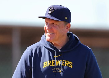 Pat Murphy Signs Three-Year Contract with Brewers Pat Murphy Signs Three-Year Contract with Brewers