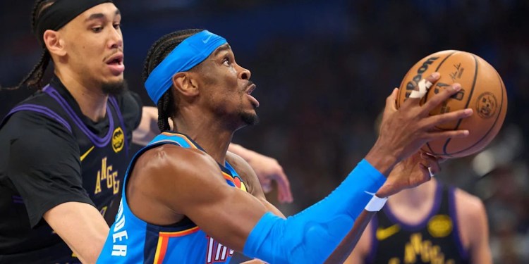 Thunder Defeat Lakers by Large Margin Thunder Defeat Lakers by Large Margin
