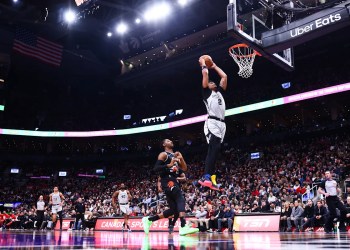 Spurs Defeat Raptors 110-107 Spurs Defeat Raptors 110-107