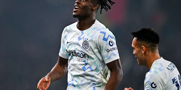 Inter Milan Discuss Contract Extension with German Defender’s Agent Inter Milan Discuss Contract Extension with German Defender’s Agent