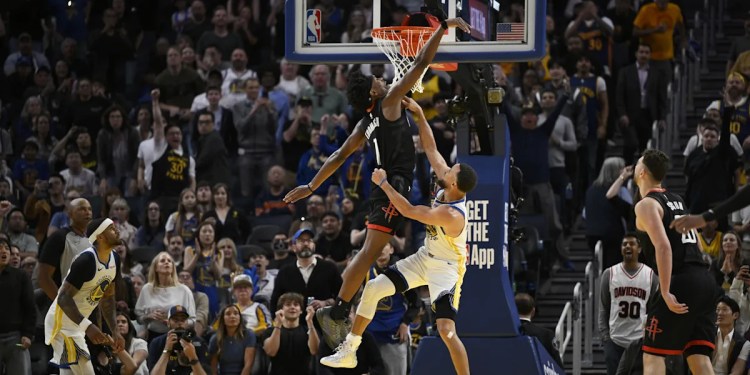 NBA L2M Report Confirms Issues with Steph Curry’s Fouls NBA L2M Report Confirms Issues with Steph Curry’s Fouls