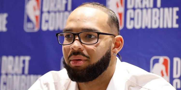 Johni Broome's subpar vertical jump at NBA draft combine draws jeers on social media Johni Broome's subpar vertical jump at NBA draft combine draws jeers on social media