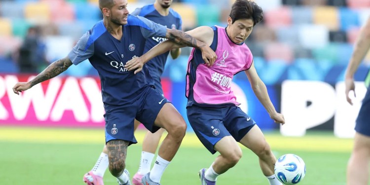 Atletico Madrid Negotiates with PSG for Forward Atletico Madrid Negotiates with PSG for Forward