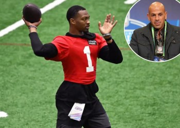 Hendon Hooker Signs with Titans After Jets Stint Hendon Hooker Signs with Titans After Jets Stint