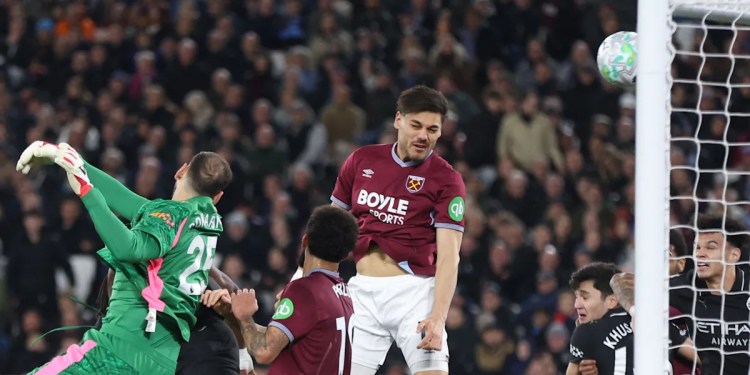 West Ham and Man City Draw 1-1 West Ham and Man City Draw 1-1