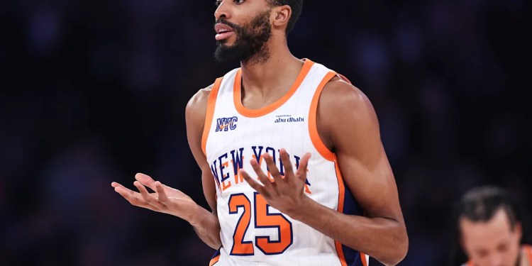 Knicks’ Mikal Bridges plays 6 seconds to keep consecutive games streak alive Knicks’ Mikal Bridges plays 6 seconds to keep consecutive games streak alive