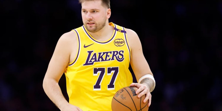 2025-26 Fantasy Basketball Rankings: PG/SG draft tiers 2025-26 Fantasy Basketball Rankings: PG/SG draft tiers