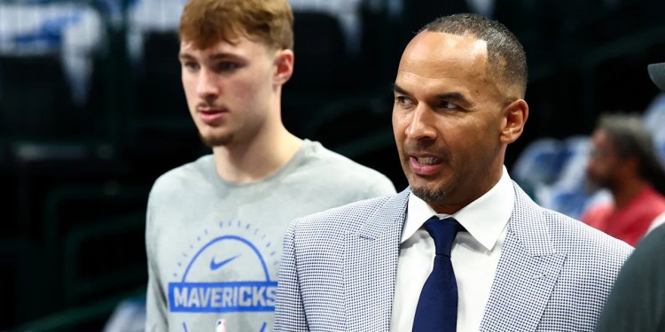 Fans chant ‘Fire Nico’ during Mavericks loss to Bucks Fans chant ‘Fire Nico’ during Mavericks loss to Bucks