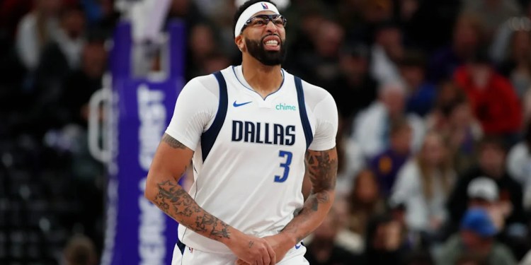 Anthony Davis may need surgery for hand ligament damage Anthony Davis may need surgery for hand ligament damage