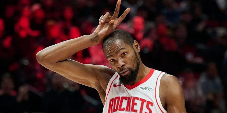 Durant Surpasses Chamberlain on All-Time Scoring List Durant Surpasses Chamberlain on All-Time Scoring List