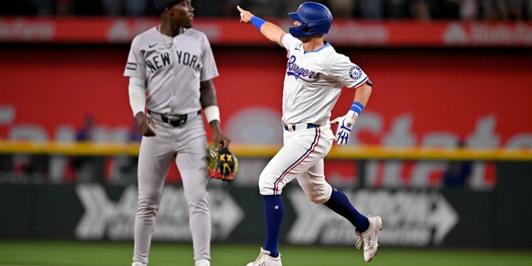 Yankees' slide continues thanks to walk-off Rangers HR in extras; Aaron Judge back Tuesday Yankees' slide continues thanks to walk-off Rangers HR in extras; Aaron Judge back Tuesday