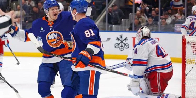 Islanders Defeat Rangers in Season Series Islanders Defeat Rangers in Season Series
