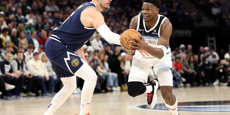 Anthony Edwards scores 34 in Timberwolves’ blowout of Nuggets, Nikola Jokić’s triple-double streak ends Anthony Edwards scores 34 in Timberwolves’ blowout of Nuggets, Nikola Jokić’s triple-double streak ends