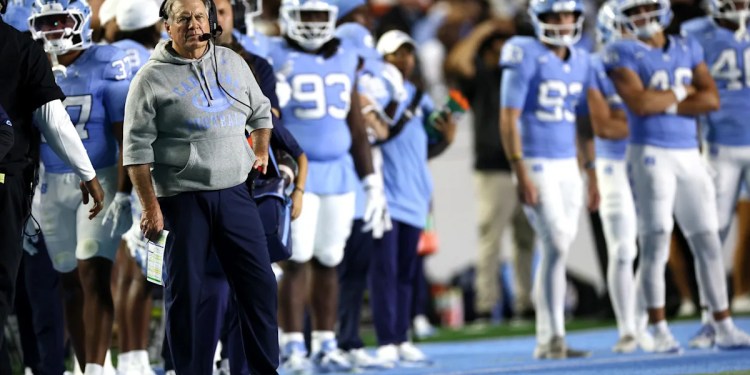 UNC switches to QB Max Johnson after big hit sidelines Gio Lopez as TCU runs it up in Bill Belichick's debut UNC switches to QB Max Johnson after big hit sidelines Gio Lopez as TCU runs it up in Bill Belichick's debut