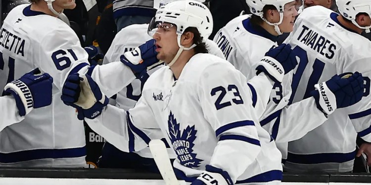 Matthew Knies Scores Shorthanded Goal in Maple Leafs Win Matthew Knies Scores Shorthanded Goal in Maple Leafs Win